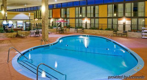 Airport By Ihg Hotel 3*